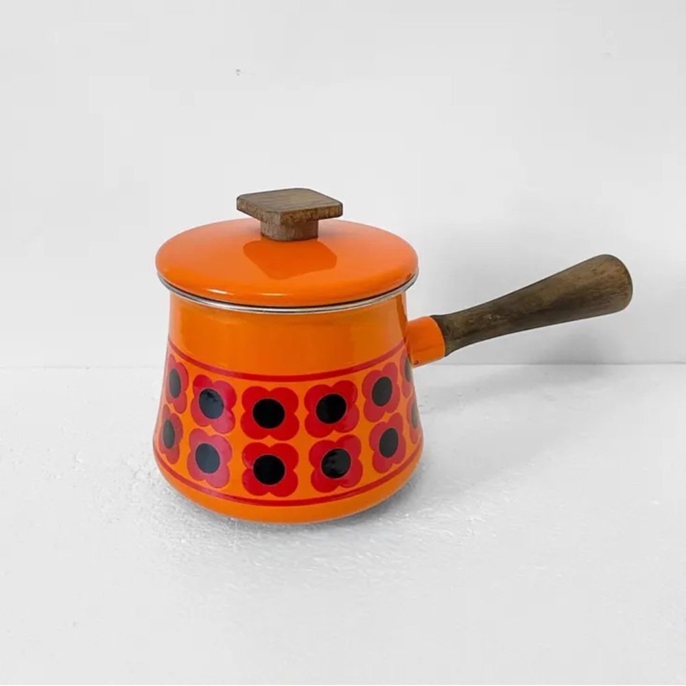 Vintage 1970s Enamel Fondue Pot/Saucepan Enamelware Orange Floral Retro Decor